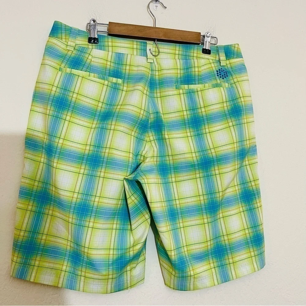 Puma Sport life Style Plaid Golf Shorts Men Size 36 Color Green/Blue Pockets
